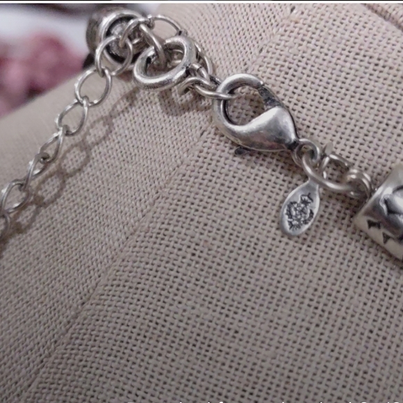 Women's Silver and Black Beaded Floral Rhinestones Leather Strand Necklace - Picture 8 of 9